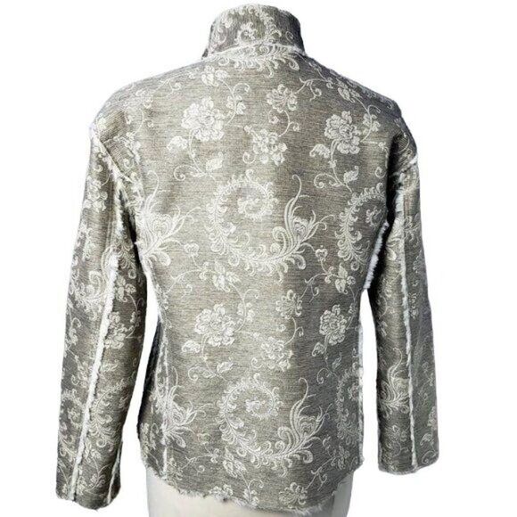 Chico's Women's Jacket Sz 8 Faux Fur Button Up Dressy Coat Size 1NWOT - Picture 4 of 9